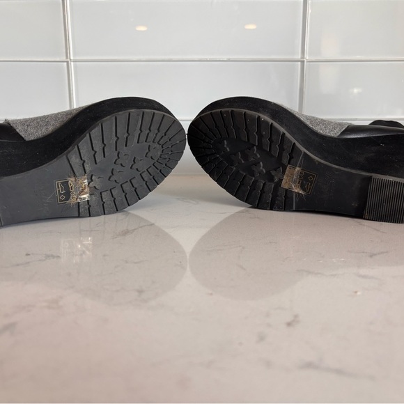 Shelly’s London Gray and Black Women's Ankle Boots - Picture 7 of 10